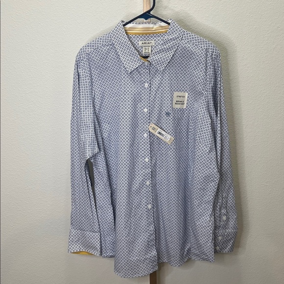 Ariat Tops - Ariat women’s long sleeve button down shirt stretch wrinkle resistant 2X